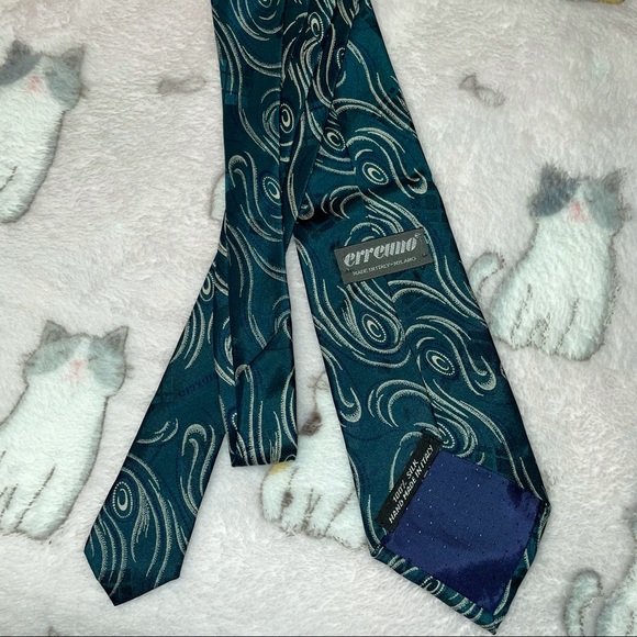 Erreuno Silk Tie
100% Silk Hand Made In Italy - Picture 3 of 6
